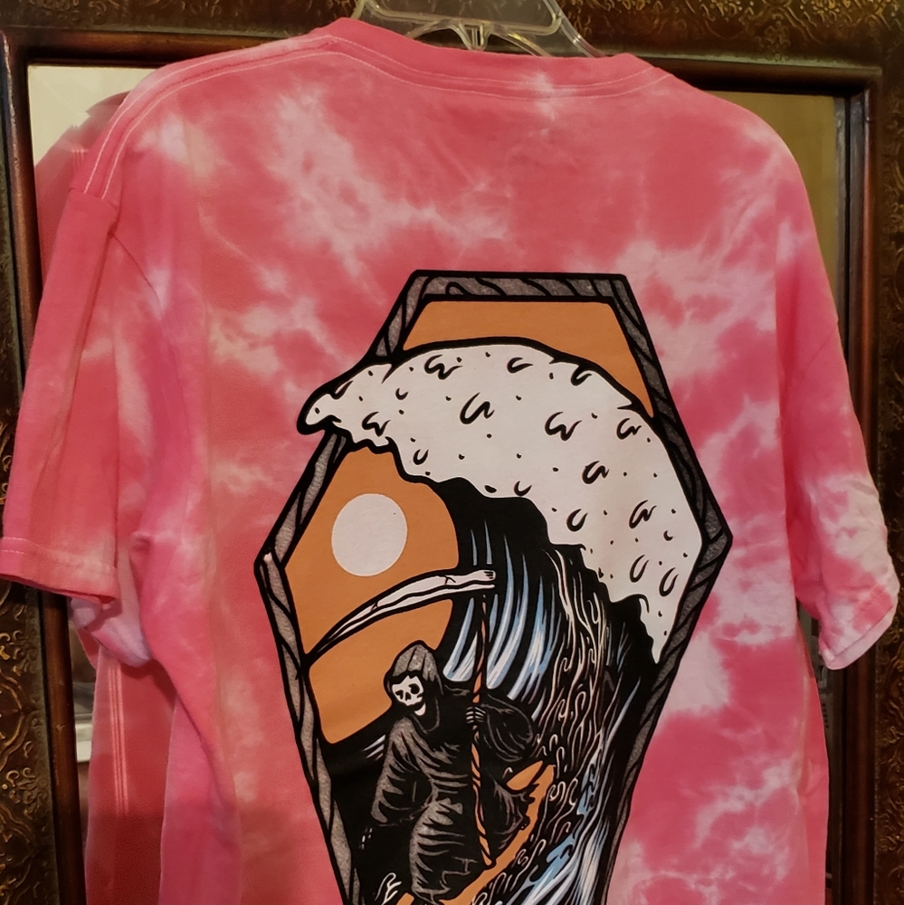 NEW Pink Tie Dye surfing skull reaper print shirt